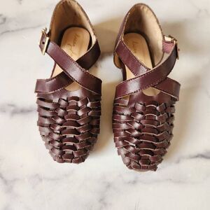 Lacey Lane size 10 girls Brown Huarache sandals woven round pointed toe summer s